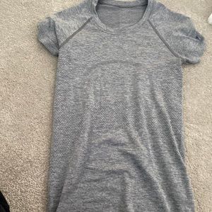 Lululemon grey swiftly tech